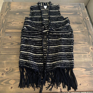 Women’s Chico’s Metallic Black Gold Fringe Vest Size 0 Open Front Boho Festival
